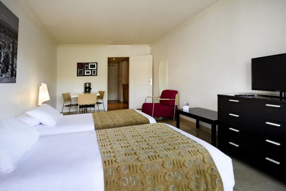 Adagio Promenade Des 4*