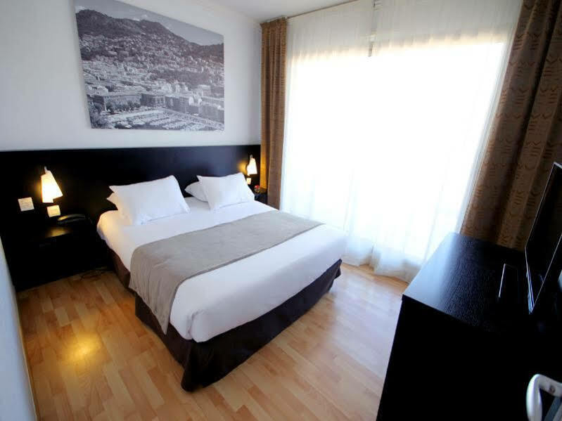Adagio Promenade Des 4*